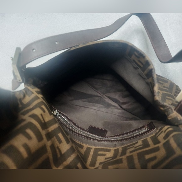 ‼️SOLD SOLD‼️ Authentic Fendi Mama Forever Baguette Shoulder Bag - Picture 3 of 7